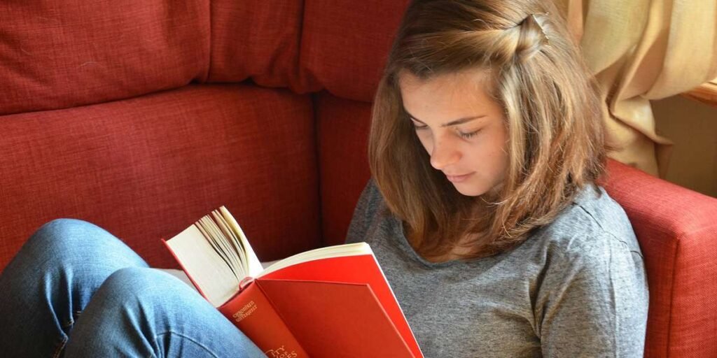 Reading Can Prevent Dementia, Reduce Stress, and Improve Depression!