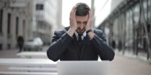 What Should I Do If My Heartbeat is Too Slow? Don’t panic yet! Understand 9 major causes, symptoms, and treatments